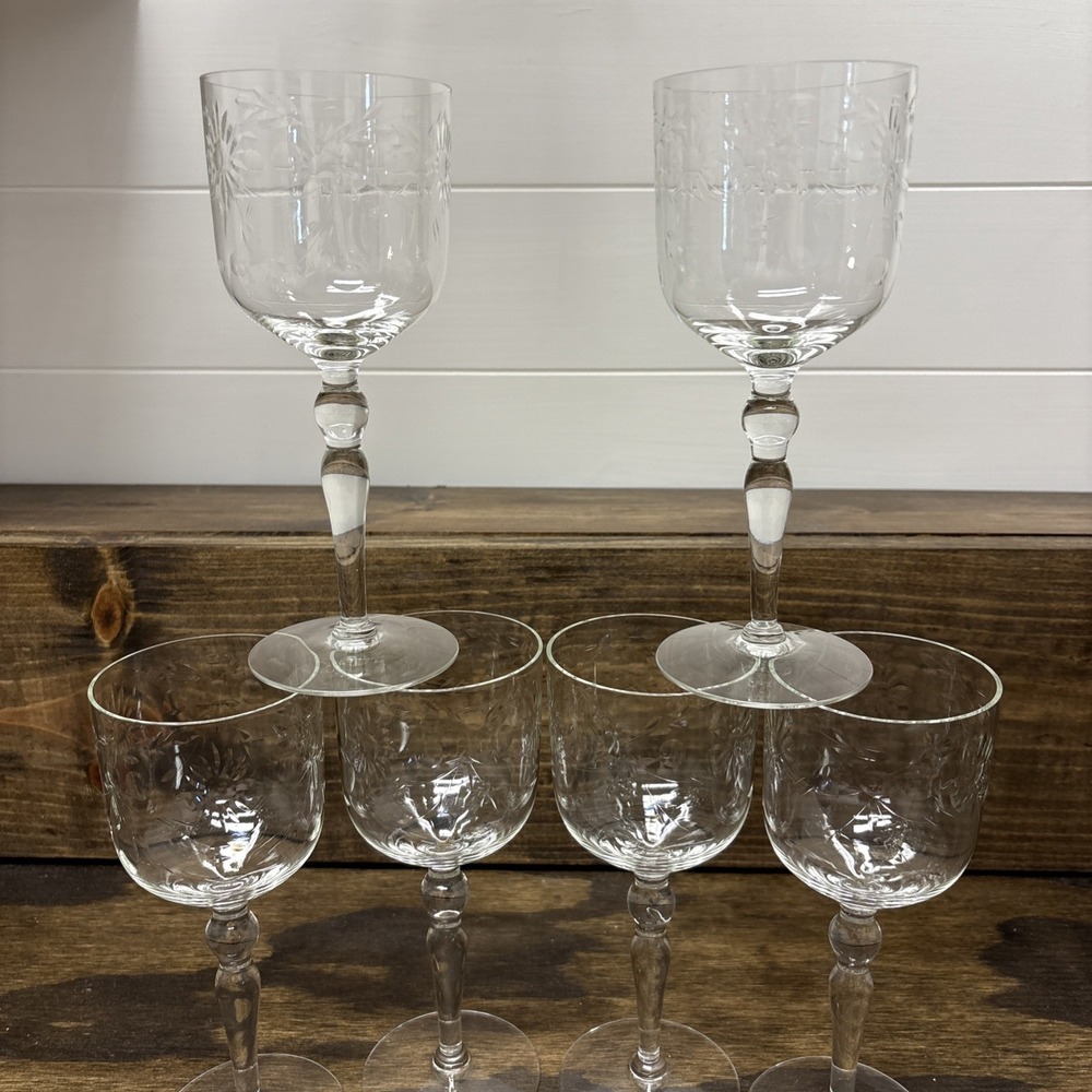 Vintage Clear Glass Stemware Sunflower/Daisy Wine/Champagne 7.75"